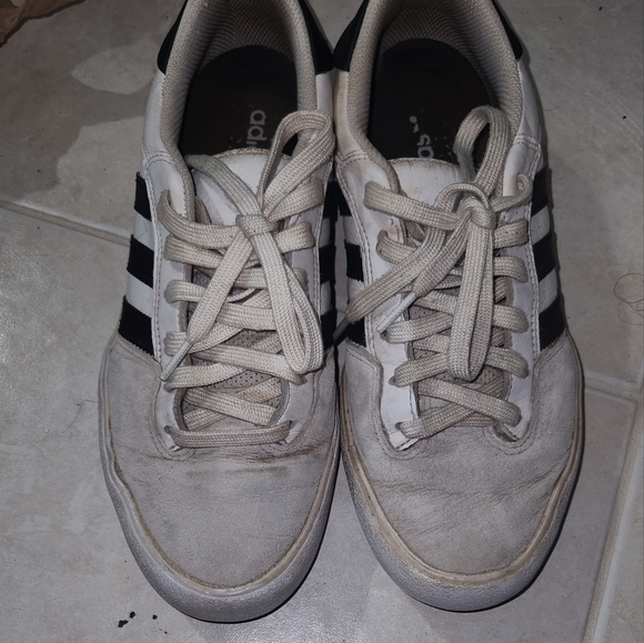 Dirty Adidas Beaters - Picture 2 of 5